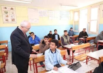 “حجازي ” وسرعة التعامل مع أية معوقات تقنية قد تواجه الطلاب