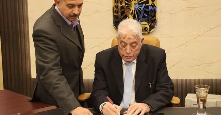 177 قرار تصالح علي مخالفات البناء ، نموذج 10 ، لأهالي مدينة ابو زنيمة