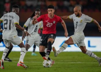 “التعادل المحبط “..” الفراعنة والنجوم السوداء”