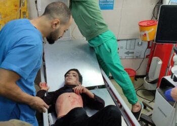 مقتل 7 فلسطينيين تم استهداف منازلهم بقصف لقوات الاحتلال بخان يونس  