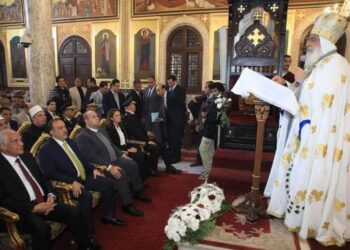 محافظ الجيزة يقدم التهنئة بعيد الميلاد للأقباط الأرثوذكسي   