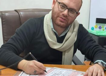 صاحب رواية ميتافرس في معرض الكتاب 2024