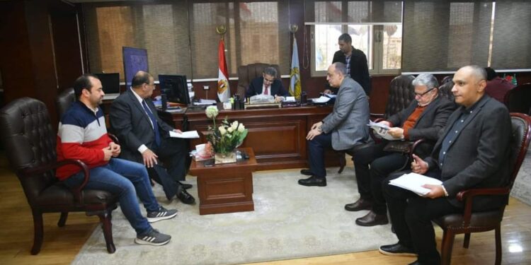  مطالب المواطنين علي طاولة بحث محافظ الغربية واعضاء  مجلسي النواب  والشيوخ