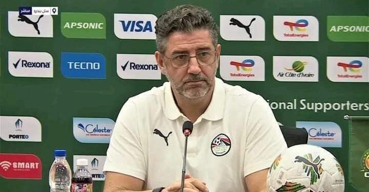 بعد الخروج من أمم إفريقيا   إقالة فيتوريا مطلب جماهيري 