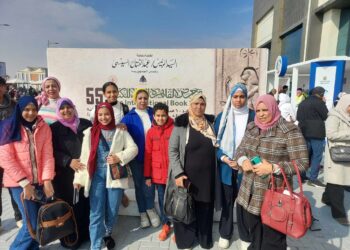 تعليم القليوبية تشارك في فاعليات معرض القاهرة الدولي للكتاب فى دورته ال52