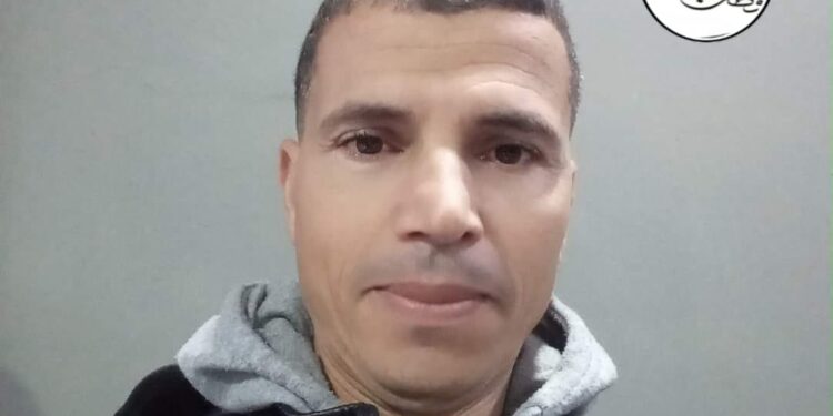 “غرابة في غربتي”