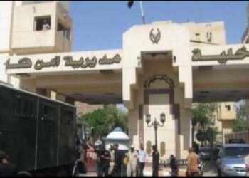 سبب حلق و200جنية العثور على طفلة  مزبوحة بقرية الطويرات بقنا!