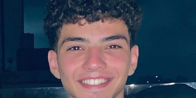 المكتوب إليه