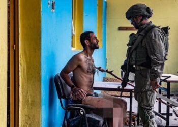 “صورة العزة والكرامة لشاب فلسطينى اسير” 