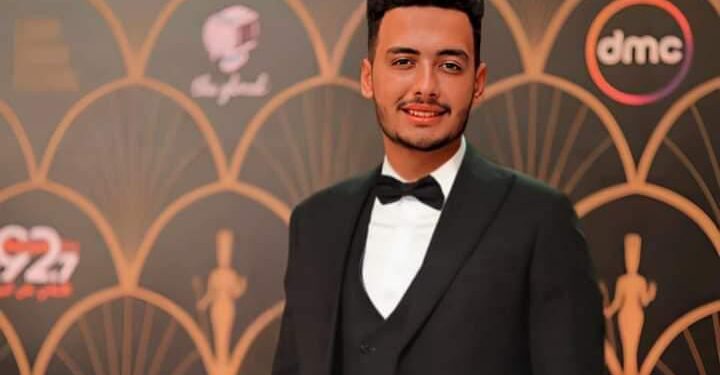 مختار عتمان يشارك برسمة لصانع المحتوى أمير سعيد والأخير يرد