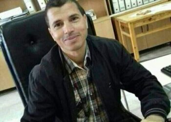 نظرية الضوء في قداسة الكلمات 