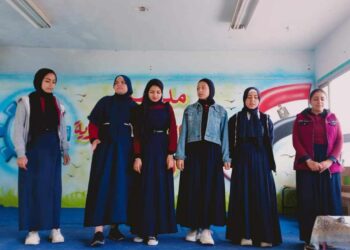 ( مملكة النساء )..علي مسرح التربية والتعليم  بالسويس!