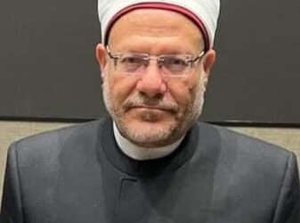 مفتي الجمهورية يدين الهجوم الإرهابي الذي استهدف فندقًا بالعاصمة الصومالية مقديشو