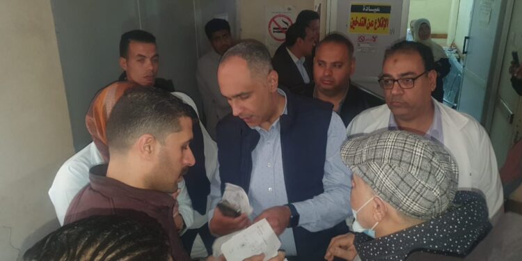 وكيل صحة الغربية يتفقد سير العمل بمستشفي المحلة العام!
