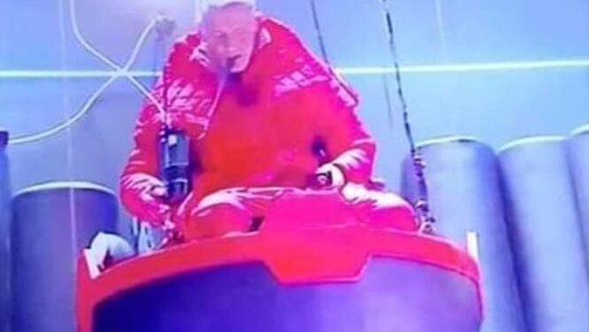 “ألكالون ف السيفون “ينهي خصومة باسم سمره والسقا!