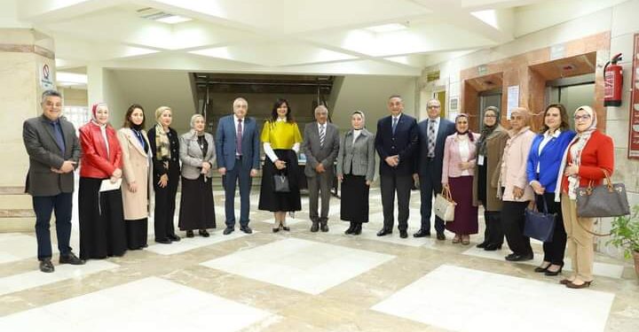 تدشين محاضره بعنوان “الصحه النفسيه شجاعه مريض وثقافه مجتمع”