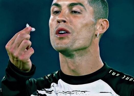 نادى يوفنتوس مطالب بدفع 9.7 مليون يورور لنجمة السابق لونالدو!!