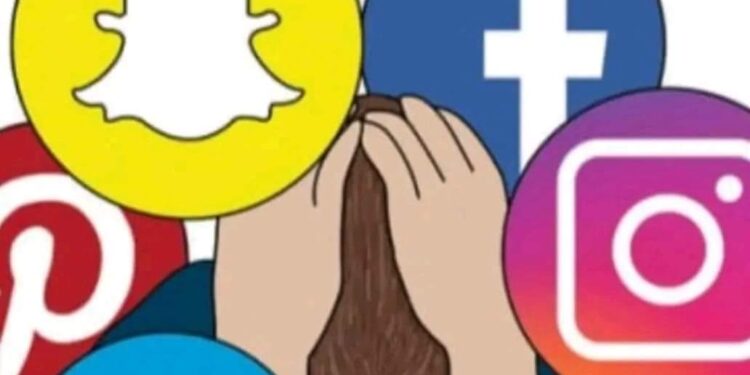 أفكار بصوت مرتفع .”.التجهيل الممنهج “