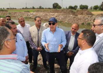 وزير الموارد المائية والري يطمئن على جاهزية المنظومة المائية لاستقبال فترة أقصى الإحتياجات 