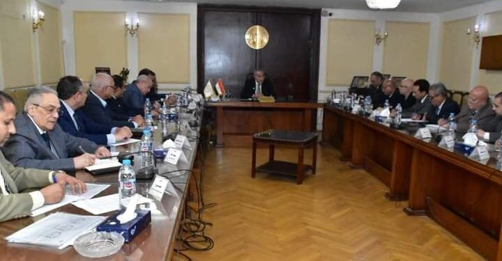 وزير التموين : استلام 750 ألف طن قمح محلي خلال الاسبوعين الماضين