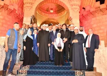 وزير الأوقاف ومحافظ جنوب سيناء يفتتحان أعمال تطوير مسجد الصحابة بشرم الشيخ