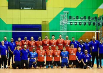 الأهلي يهزم الفتح الليبي ويتأهل لنهائي أفريقيا للطائرة