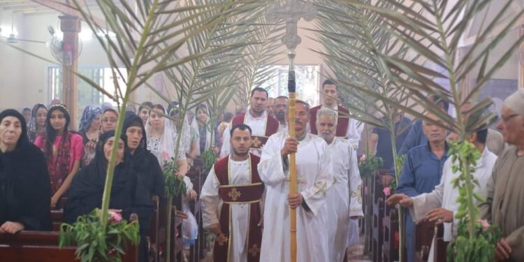 اليوم احتفال الكنائس المصرية بأحد الشعانين