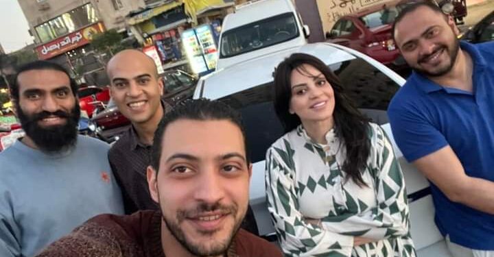 إيمان ناجي تشارك متابعيها بصور من وجبات الإفطار في الشارع