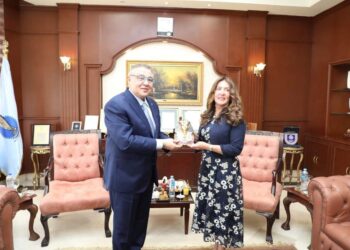محافظ البحر الأحمر يستقبل السفيرة الأميركية لبحث أوجه التعاون المشترك
