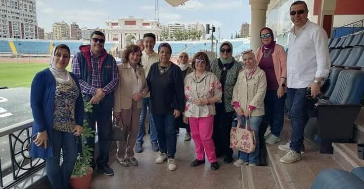 أعضاء نادي سبورتنج في زيارة لإستاد الإسكندرية