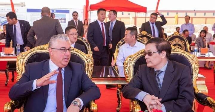 رئيس اقتصادية قناة السويس يشهد مراسم وضع حجر أساس مصنع “شين شينغ”