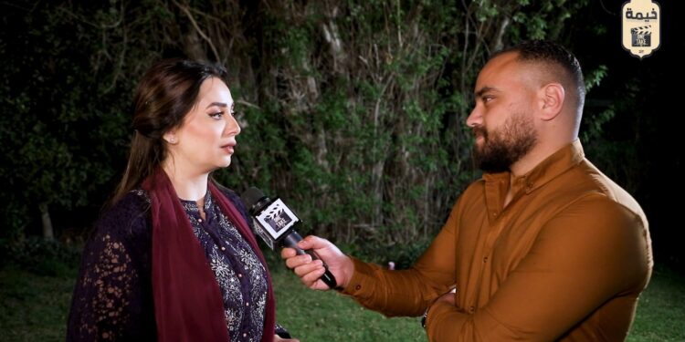 هبة مجدي .. المطعم اللي جابلي تسمم أنا وبنتي كل العالم مقاطعه وربنا جابلي حقي