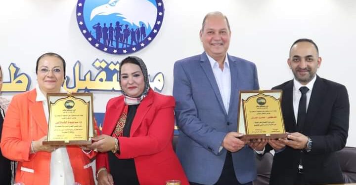 ندوه موسعه لأمانتي المرأه والشباب بحزب مستقبل وطن لتنمية المجتمع