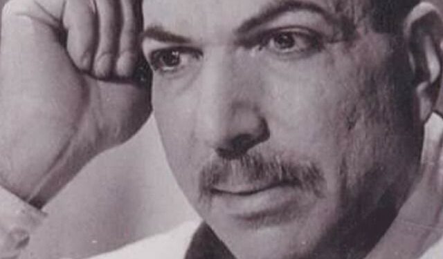 (عظماء من زمن فات )ابن الباشوات ..أصابة بالصمم ..ولم يخرج فى جنازتة أحد!