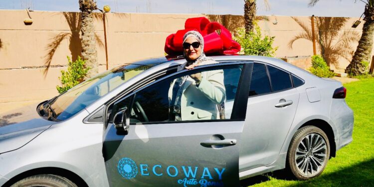 هايدي سمير تفوز بجائزة سيارة من شركة ايكو واي بعد تحقيقها نجاحاً باهراً