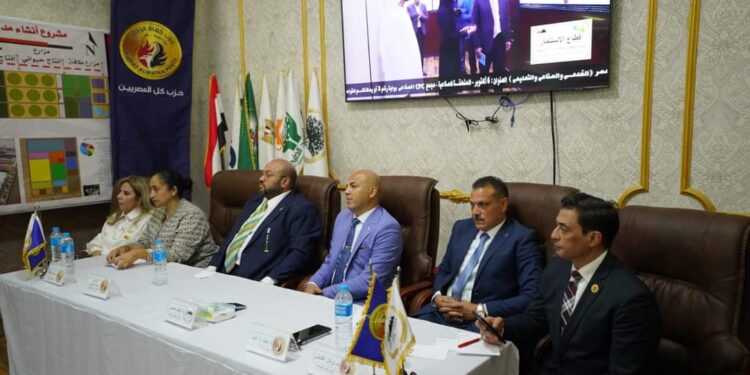 حزب حماة الوطن يؤكد أن مجمع عمال مصر صرح صناعي وطني