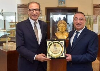 محمد الشريف و اسلام عفيفي يبحثان سبل التعاون المشترك