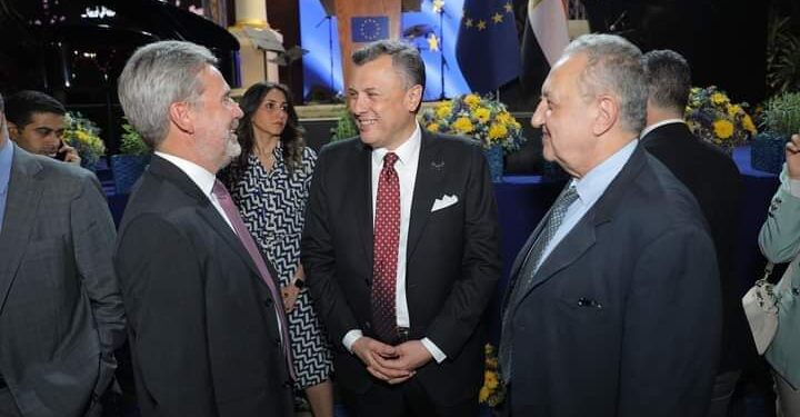 وزير السياحة والآثار يشارك في الاحتفال السنوي بيوم أوروبا