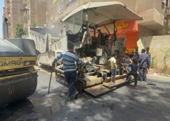 تطوير ورصف طرق 6 اكتوبر بأبو النمرس والمطبعة بالطالبية عمرو بن العاص