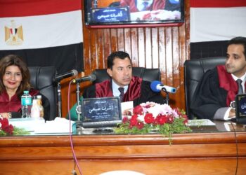 وزير الشباب والرياضة يترأس لجنة مناقشة رسالة دكتوراه بكلية الآداب جامعة المنصورة