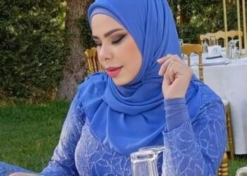 “خبز وملح  “