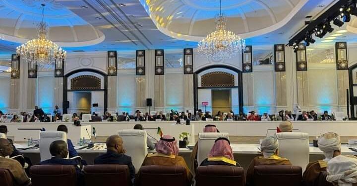 وزير العمل مُشاركًا في “حوار الدوحة”: لدينا عِمالة ماهرة ومُدربة جاهزة لسوق العمل الخارجى