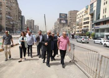محافظ الجيزة يتابع أعمال تطوير طرق طراد النيل و جامعة الدول العربية