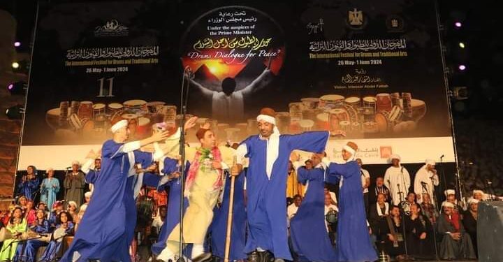 الفرح الشرقاوي يشعل حماسة الجمهور في افتتاح المهرجان الدولي للطبول