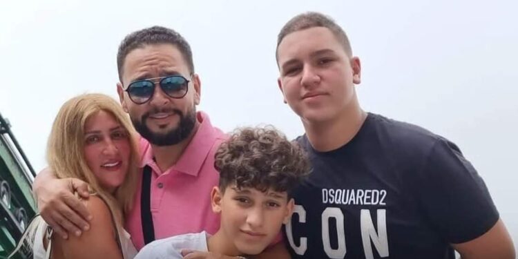 القبض على نجل الفنان أحمد رزق  بمدينة6 أكتوبر!!