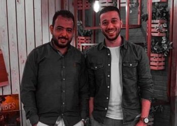 المستشار محمد جمال يتلقى خطاب من اللجنه النقابية بكفر الدوار