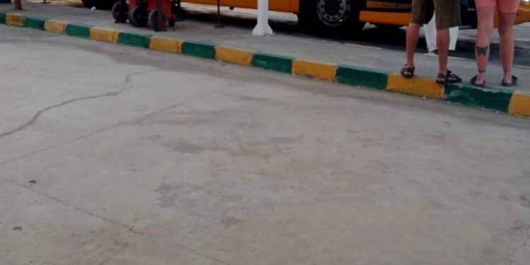 حماية يتلقي استغاثة ركاب جوباص الغردقه قنا