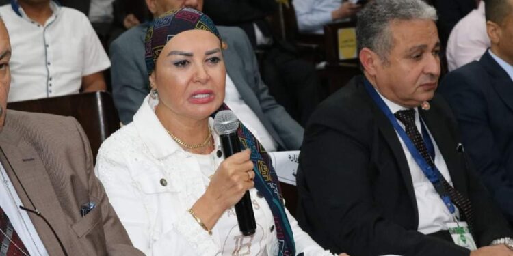 برلمانية : ” محلية النواب ” تتدخل و تناقش مشكلة مساكن الكاكولا بالإسماعيلية