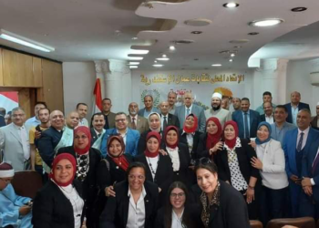 الإتحاد المحلي لنقابات عمال الإسكندرية يحتفل بعيد العمال