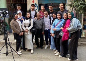 “ضمّة سرّية” مشروع تخرج طلاب قسم الإذاعة والتليفزيون بكلية الإعلام جامعة السويس.